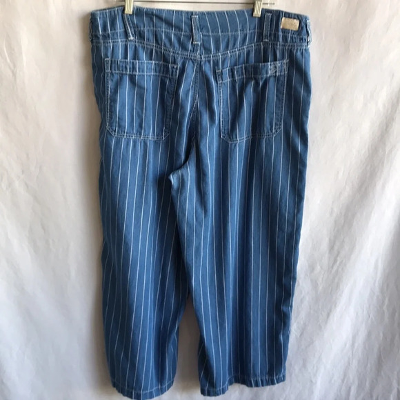 Seven7 wide leg crop pants vertical blue and white stripe, size 16 - Picture 6 of 12